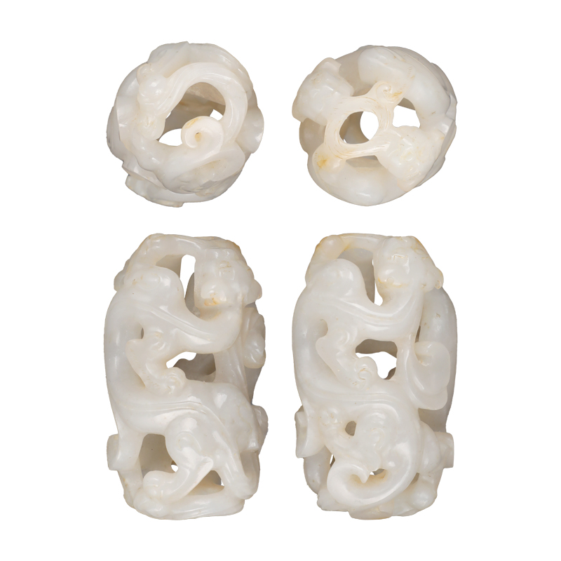 清代和田白玉双螭龙纹玉佩