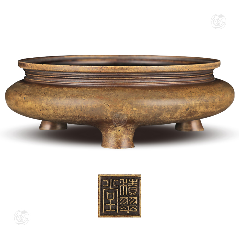 積翠堂款三足铜炉