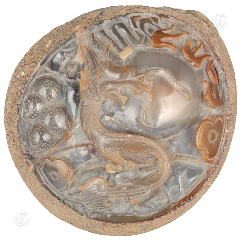 龙腾四海玛瑙雕件