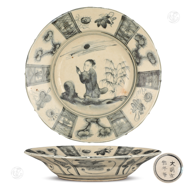 大明宣德年制款青花人物故事盘