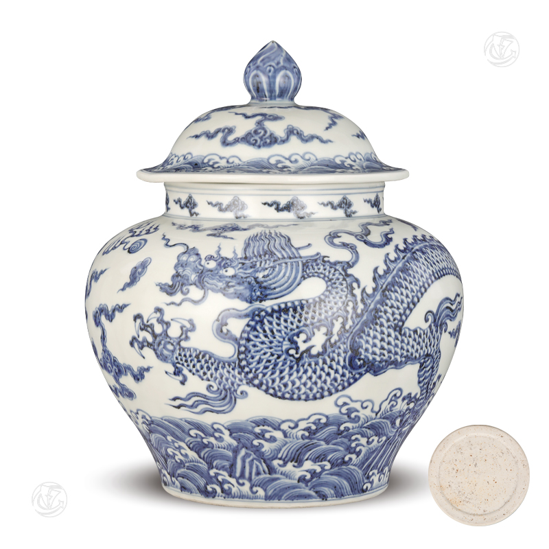 永宣青花海水龙纹盖罐